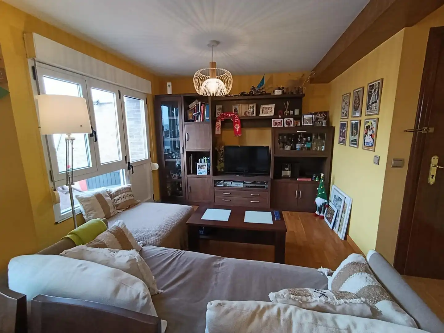 Sala d'estar de Àtic en venda en Gijón  amb Aire condicionat, Calefacció i Terrassa