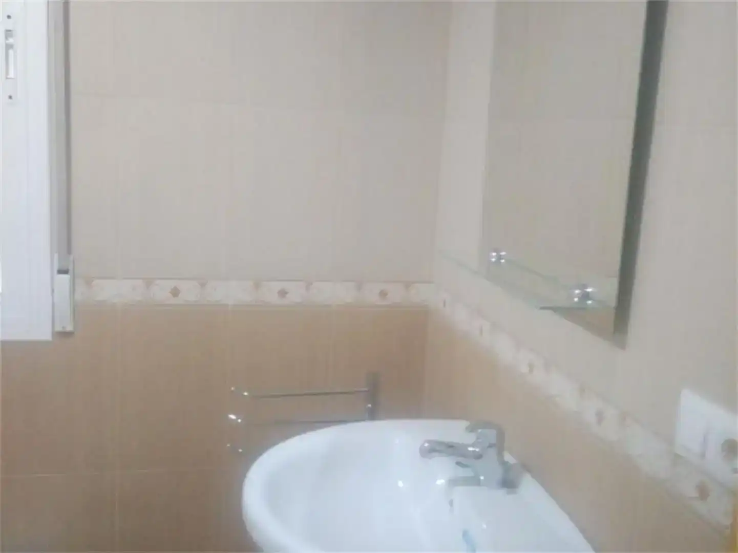 Bathroom of Duplexes for sale in Purchena  with Furnished, Oven and Washing machine