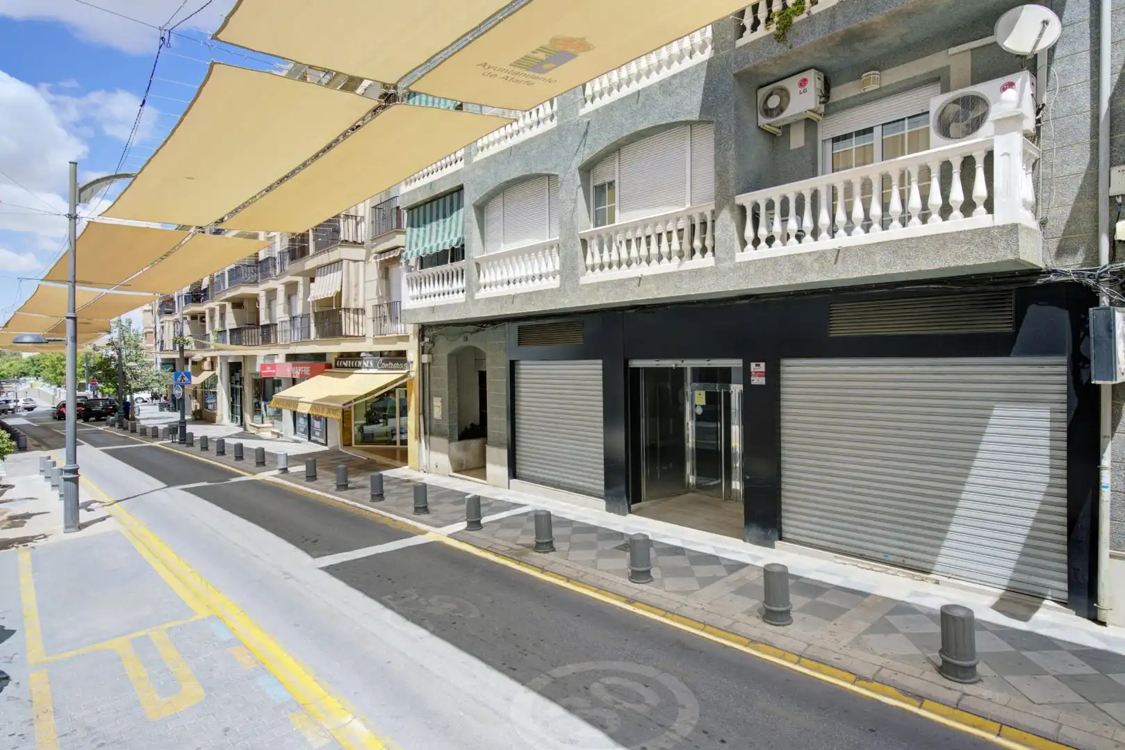 Local commercial à vendre à Avenida Andalucía