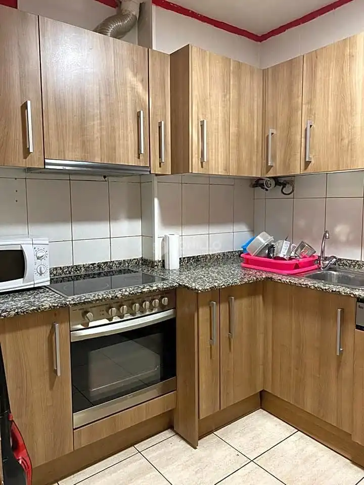 Apartament en venda a Arquitecto Martín Aldehuela, Ensanche - Fuenfresca