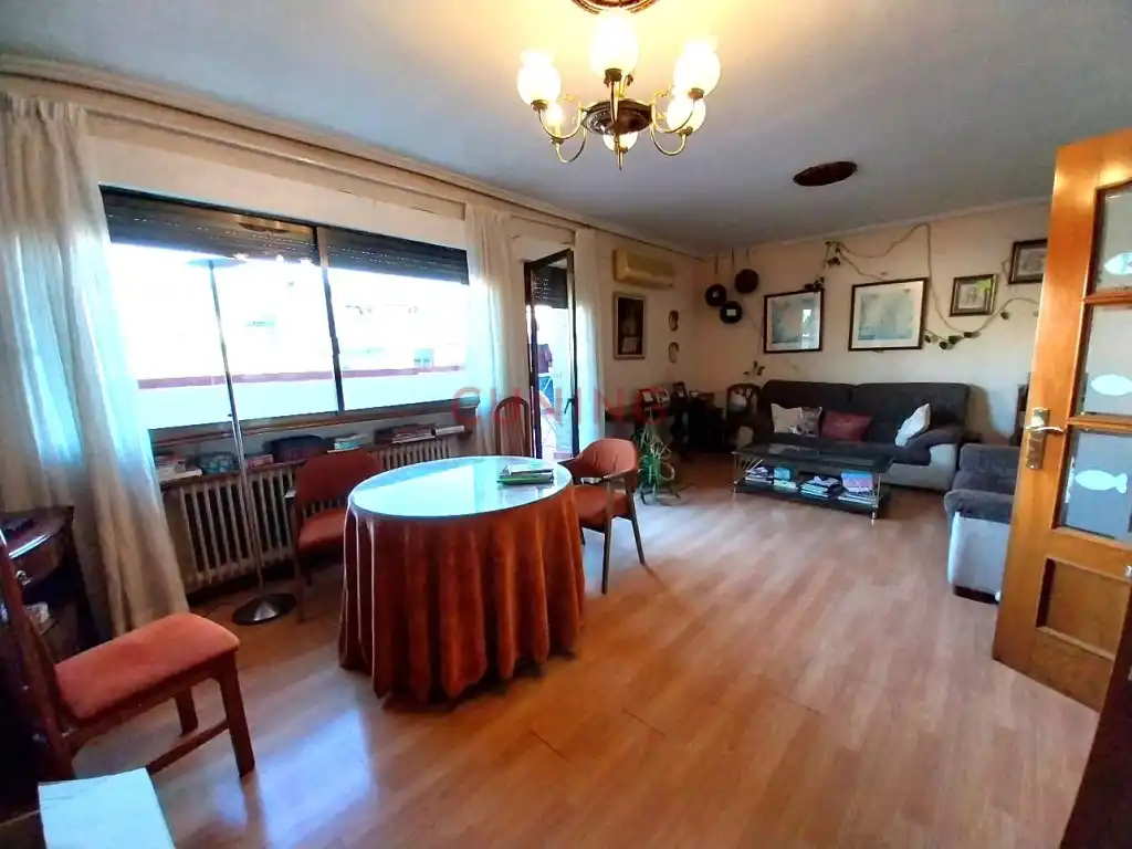 Sala de estar de Ático en venta en Cáceres