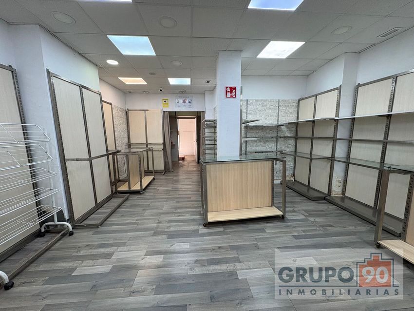 Local de alquiler en  Valencia Capital con Aire acondicionado