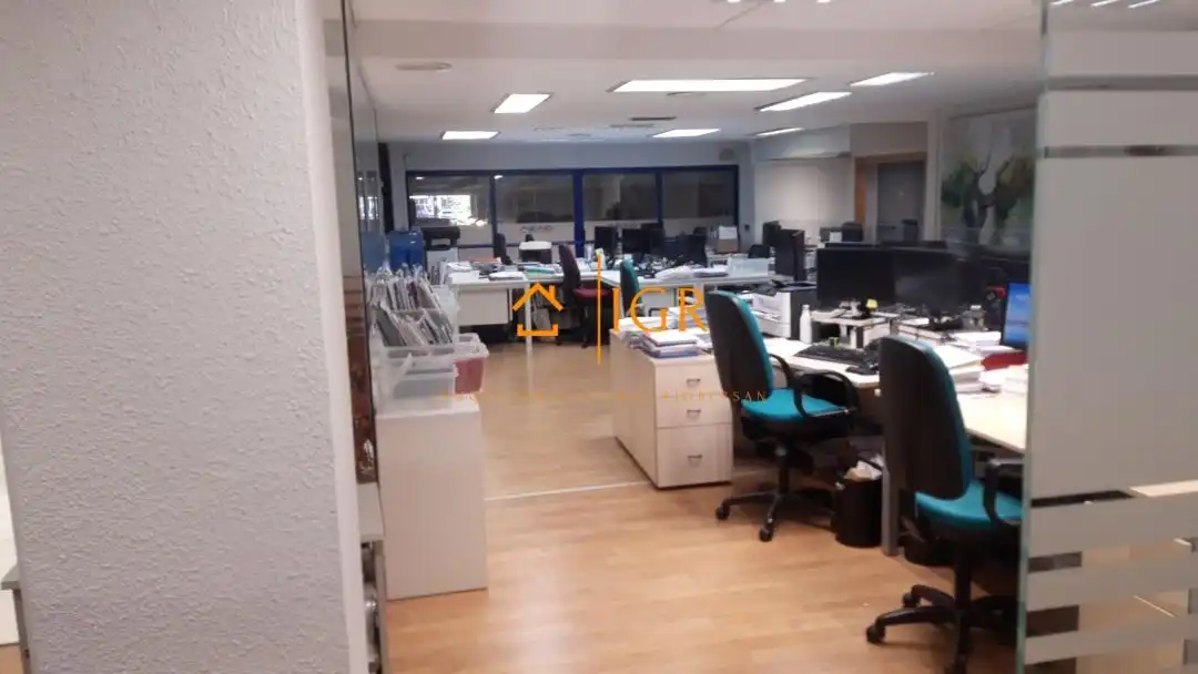 Bureau à louer à Centro, imagen 4
