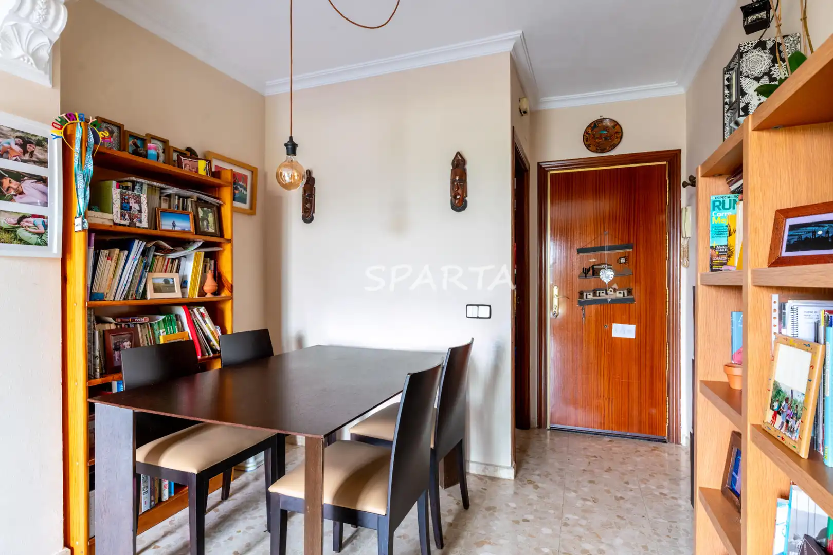 Comedor de Piso en venta en Castilleja de la Cuesta con Aire acondicionado, Horno y Microondas