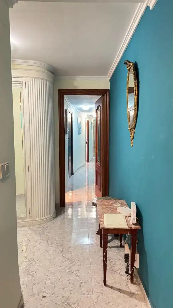 Piso para compartir en Alicante / Alacant con Terraza, Amueblado y Alarma