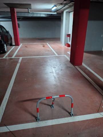 Garaje en Alquiler en Calle de Entrepeñas, 17 en Ensanche de Vallecas - La Gavia