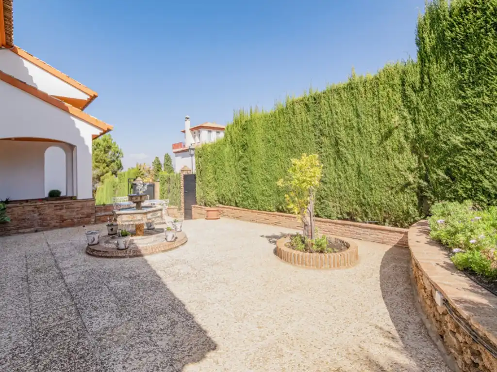 Jardín de Casa o chalet en venta en Monachil con Jardín privado, Terraza y Piscina