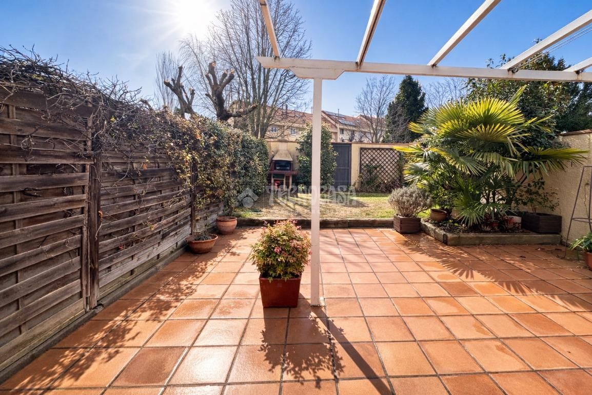 Single-family semi-detached for sale in Valdepastores - Las Encinas