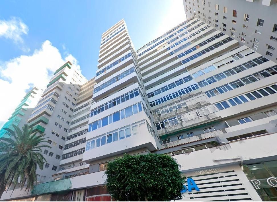 Piso en venta en  AVDA JOSE MESA Y LOPEZ, 61, Guanarteme