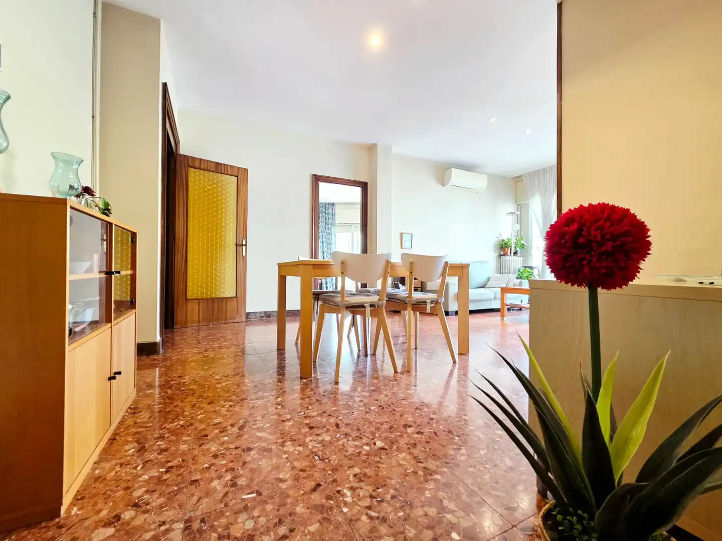 Dining room of Flat for sale in Barcelona  with Air Conditioner, Heating and Terrace