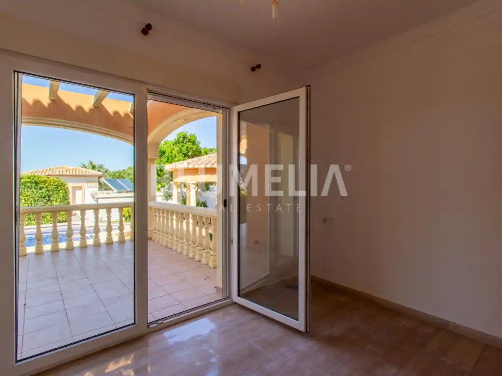 Houses for sale in Dénia  with Air Conditioner, Private garden and Terrace