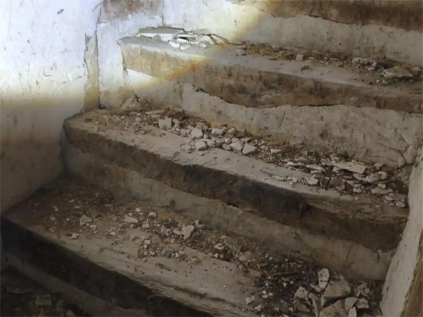 Casa adosada en venda en Villaescusa la Sombría