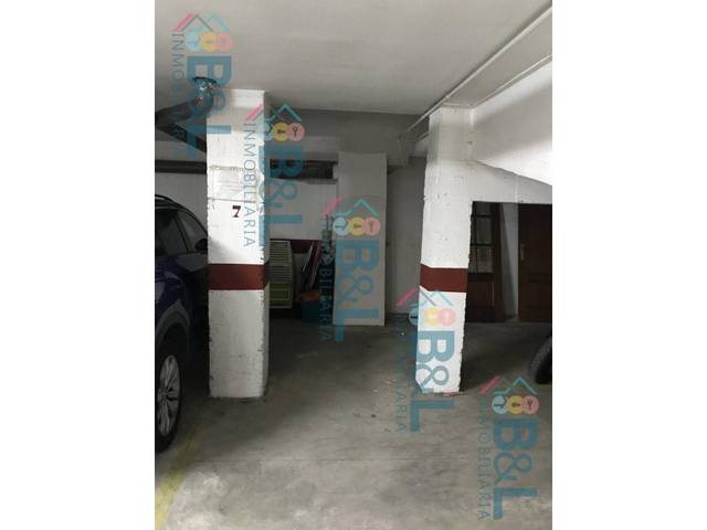 Garaje en Venta en Isla Chica