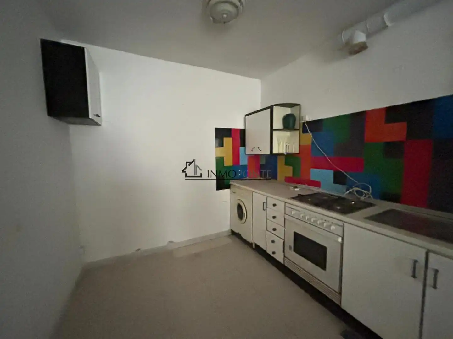 Cuina de Casa o xalet en venda en Pontevedra Capital 