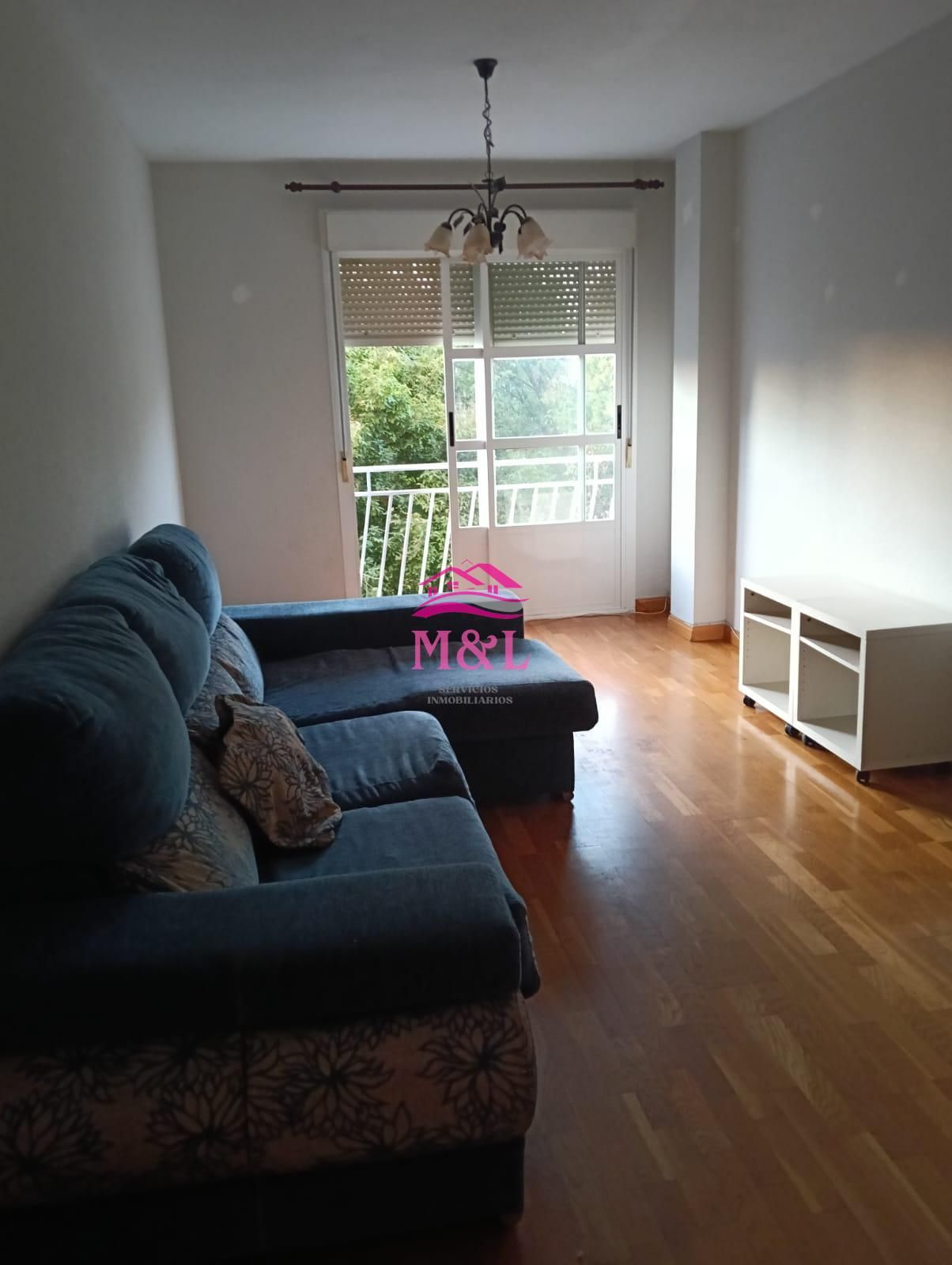 Sala d'estar de Apartament en venda en Mérida amb Aire condicionat, Traster i Balcó