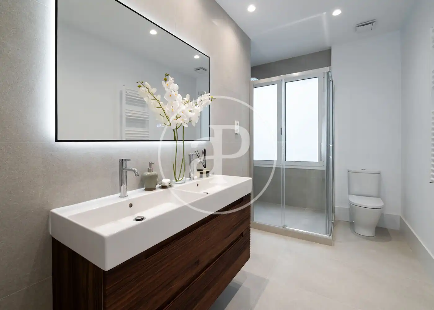 Baño de Piso en venta en Madrid con Aire acondicionado y Calefacción