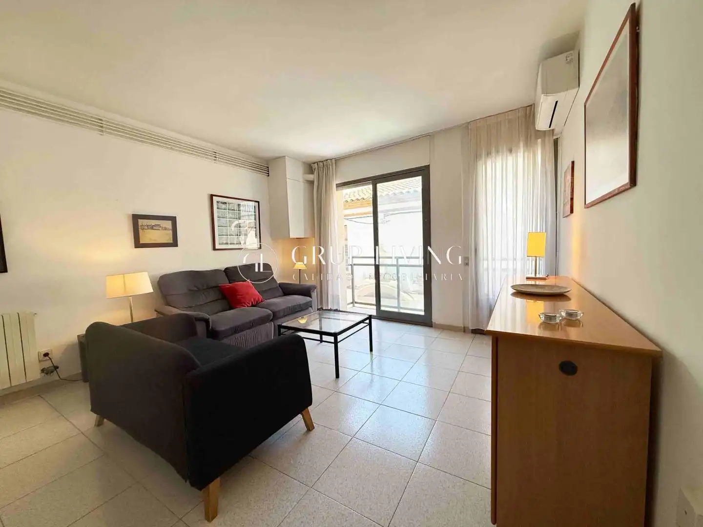 Vista exterior de Piso en venta en Sitges con Aire acondicionado, Calefacción y Amueblado