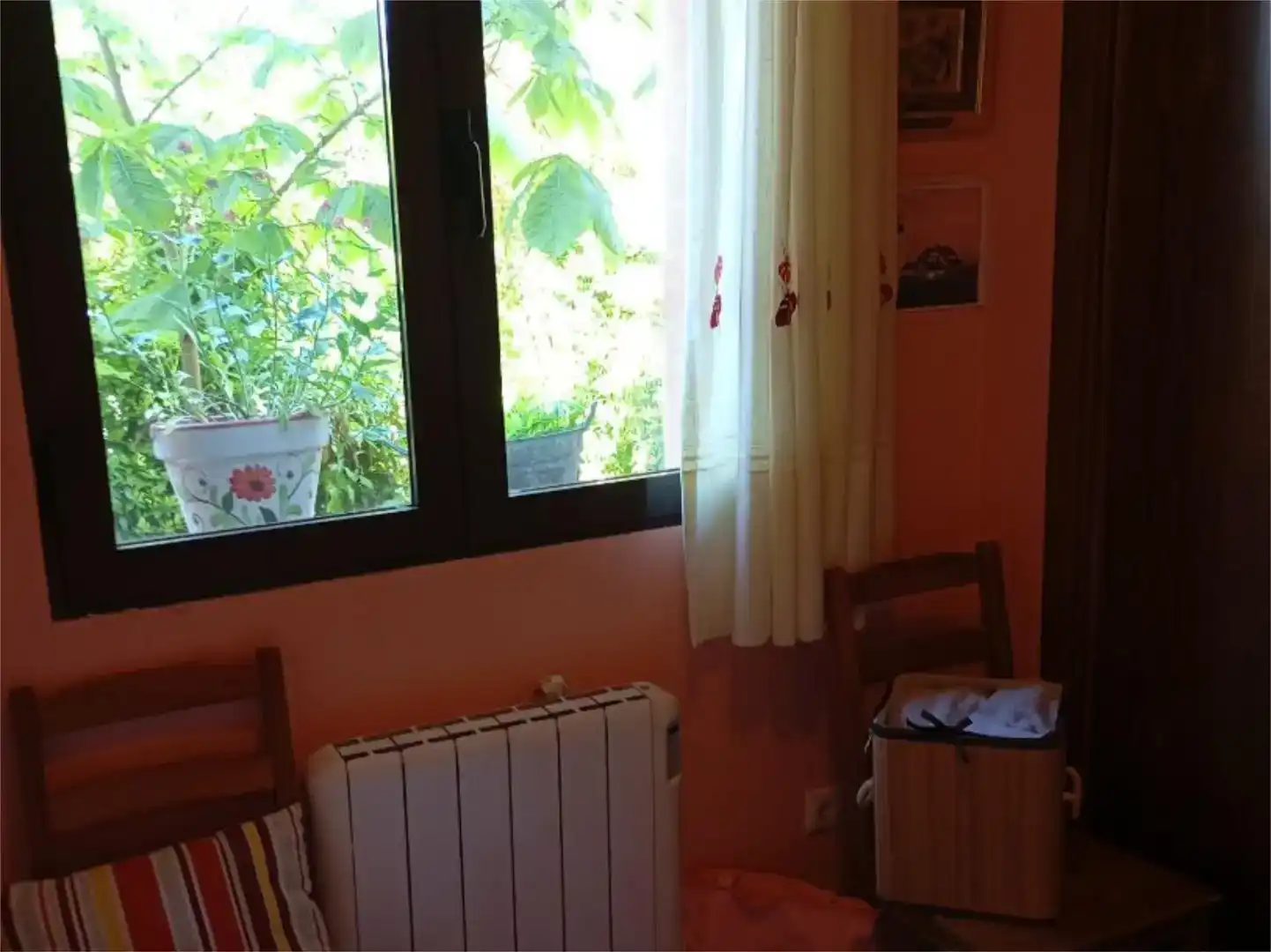 Schlafzimmer von Wohnung zum Verkauf in Bujalaro