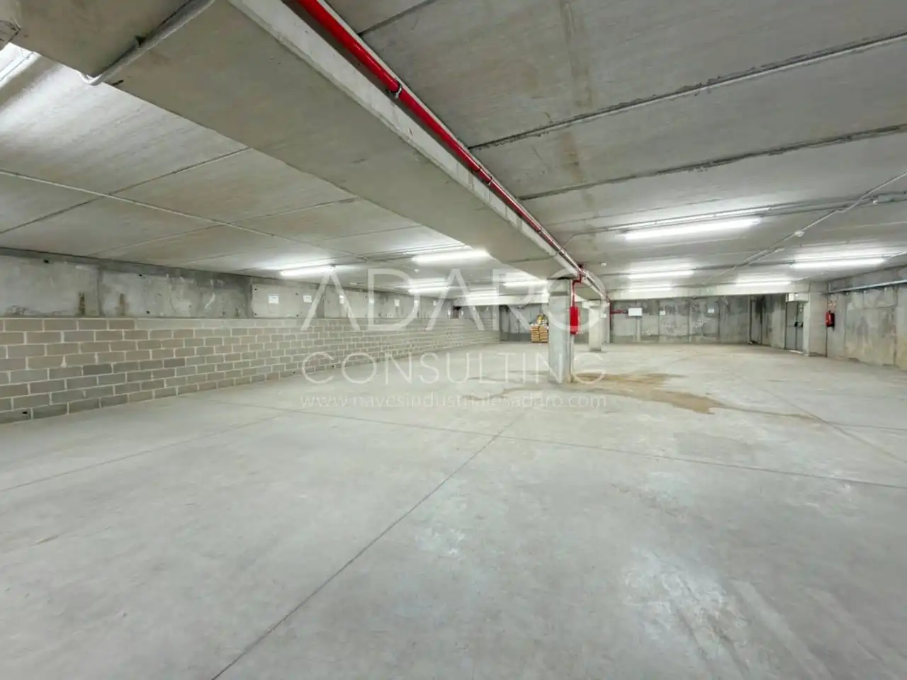 Nau industrial de lloguer a Avenida Recomba, imagen 17
