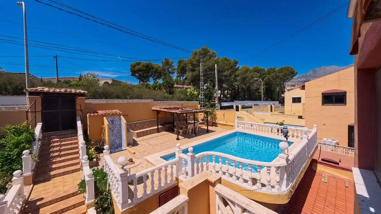 Detached house with pool for sale in San Rafael - Nucia Park, imagen 5