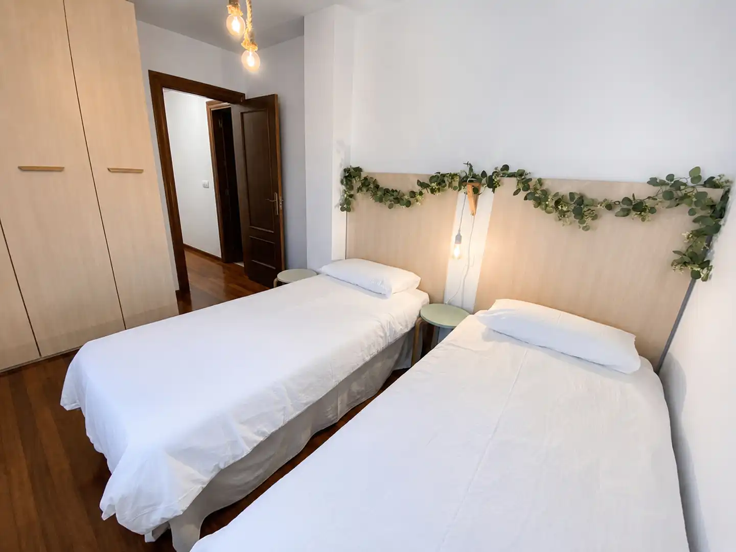 Habitación de Piso de alquiler en Suances con Calefacción, Terraza y Amueblado