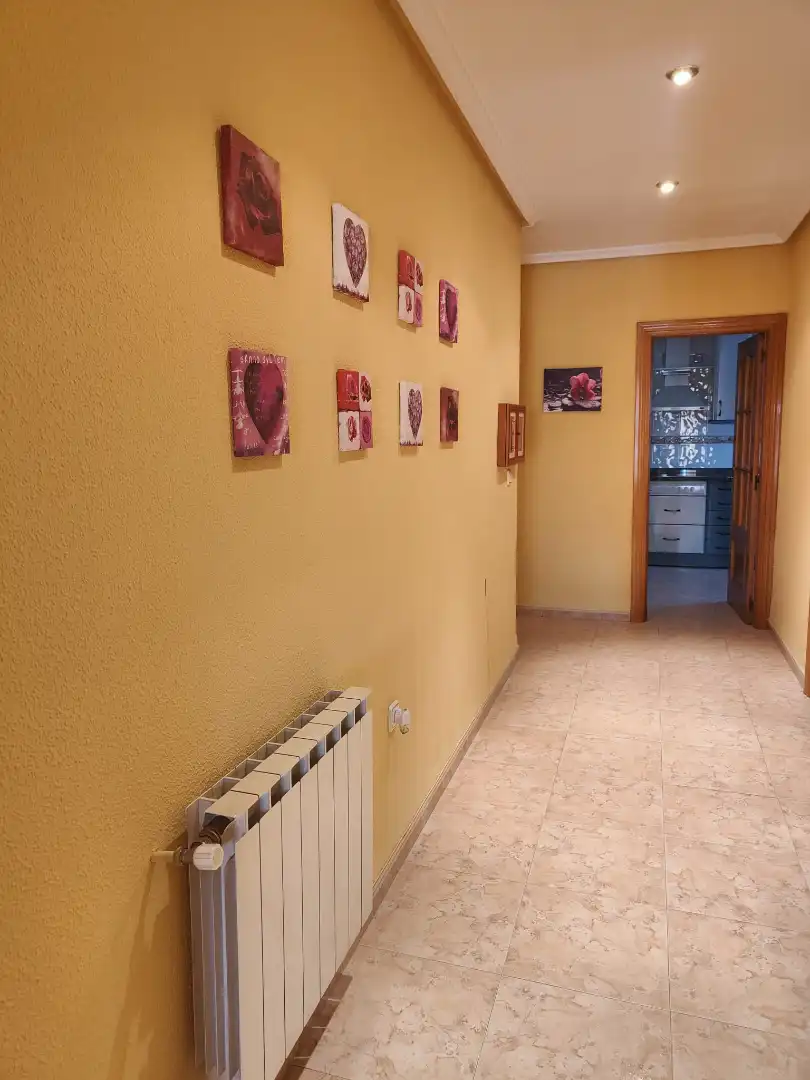 Flat for rent in Plasencia  with Air Conditioner, Heating and Terrace