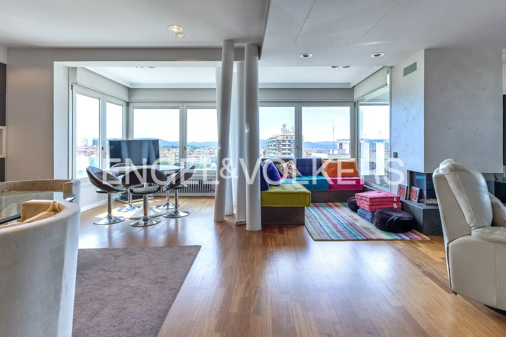 Sala de estar de Piso en venta en Granollers con Calefacción, Parquet y Terraza