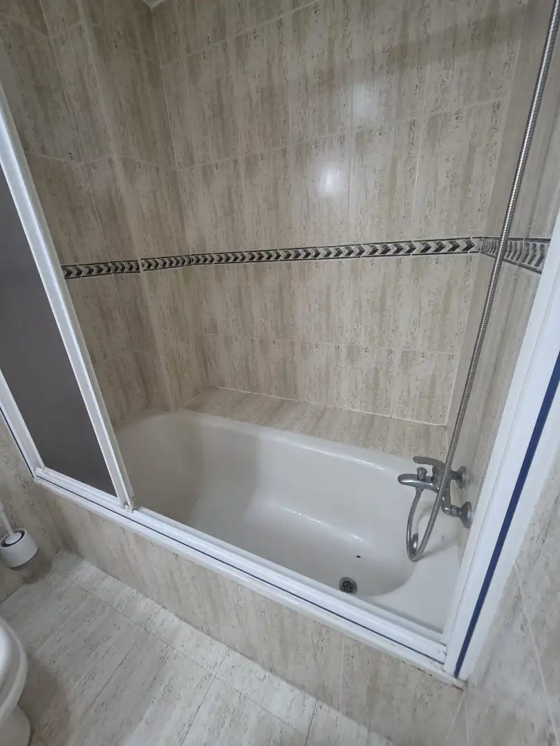Baño de Piso en venta en Valencia con Aire acondicionado, Calefacción y Parquet