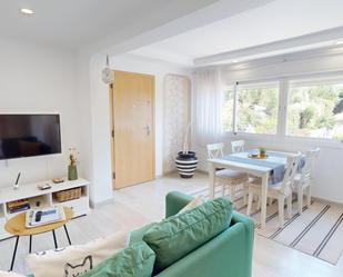 Living room of Flat to rent in Estepona  with Terrace