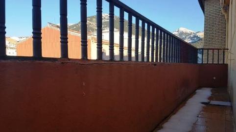 Foto 4 de Piso en venta en Paseo del Obispo, Valdepeñas de Jaén, Jaén