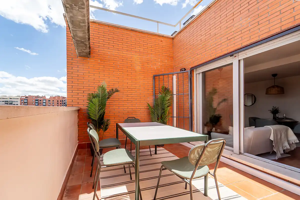 Terrasse von Wohnung zum Verkauf in Madrid mit Klimaanlage, Terrasse und Gemeinschaftspool