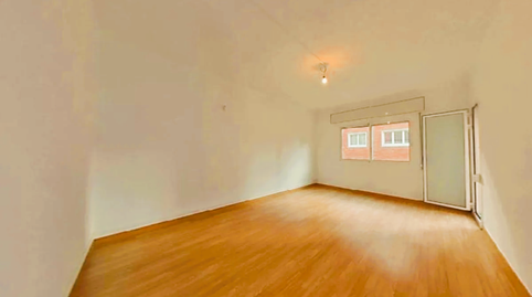 Foto 2 de Pis en venda a De Mossèn Jacint Verdaguer, 67, Centre, Cornellà de Llobregat