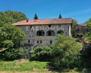 Vista exterior de Finca rústica en venda en Olot amb Terrassa i Balcó