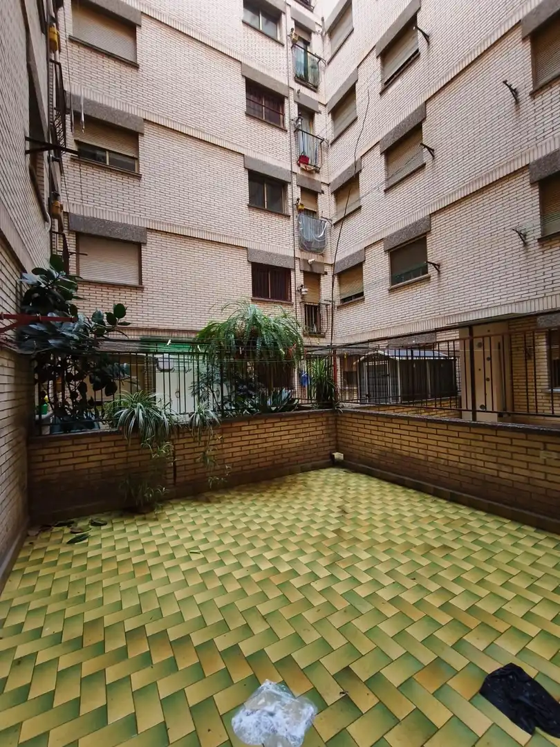 Bedroom of Flat for sale in Zaragoza  with Heating, Terrace and Balcony