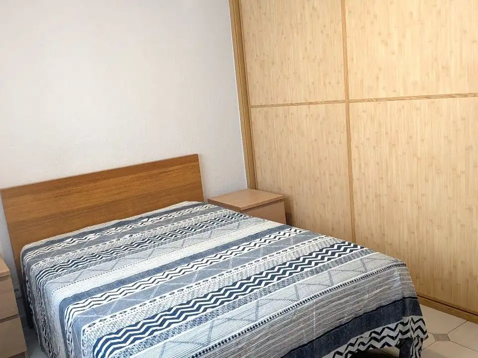 Habitación de Piso en venta en  Madrid Capital con Terraza