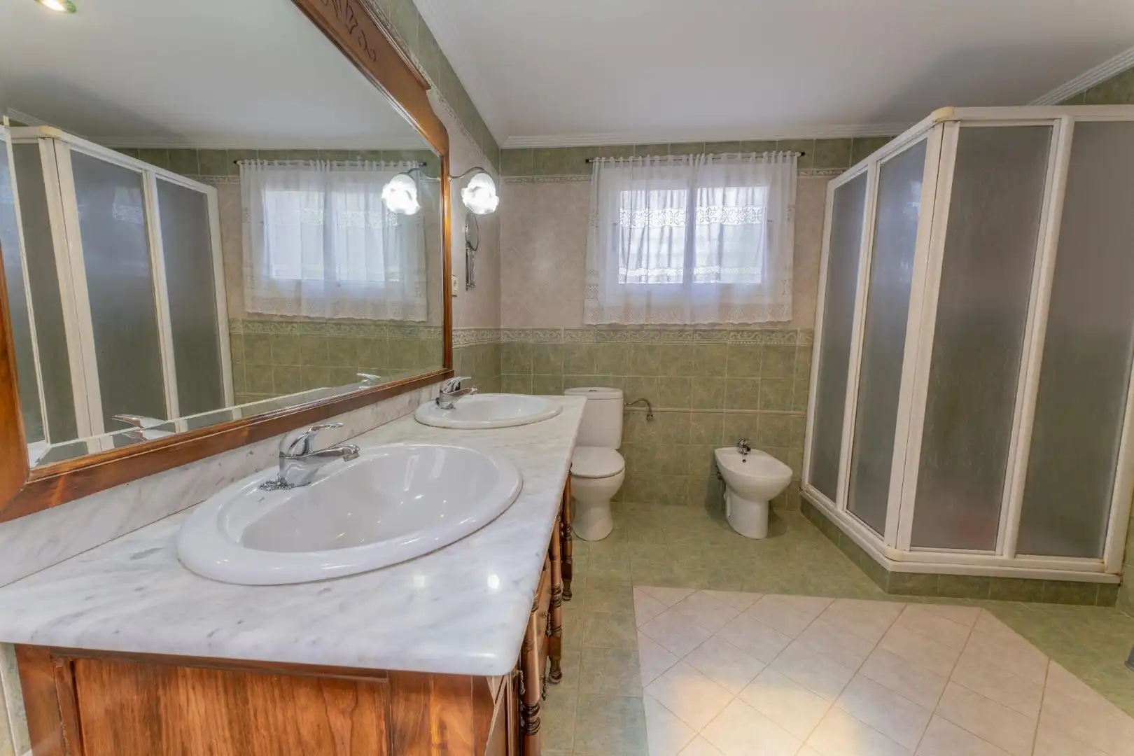Bany de Casa o xalet en venda en Crevillent amb Piscina