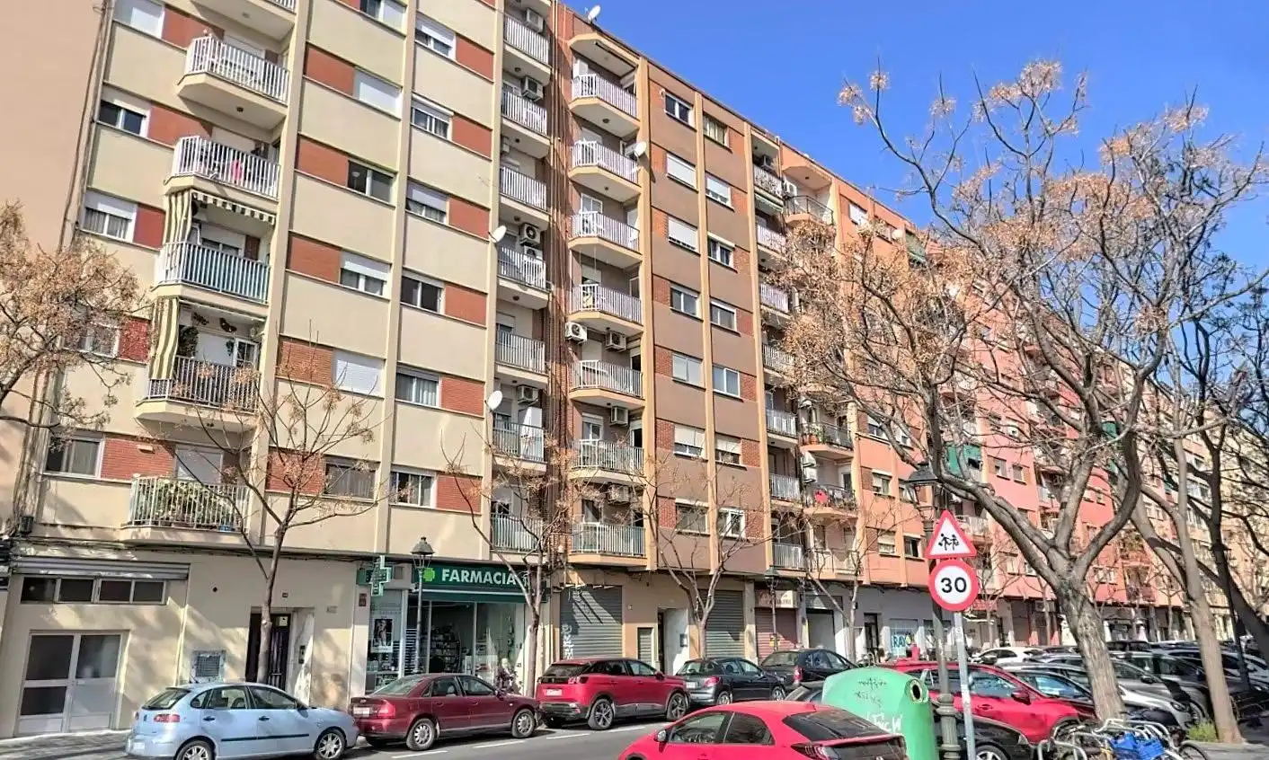 Vista exterior de Pis en venda en Valencia