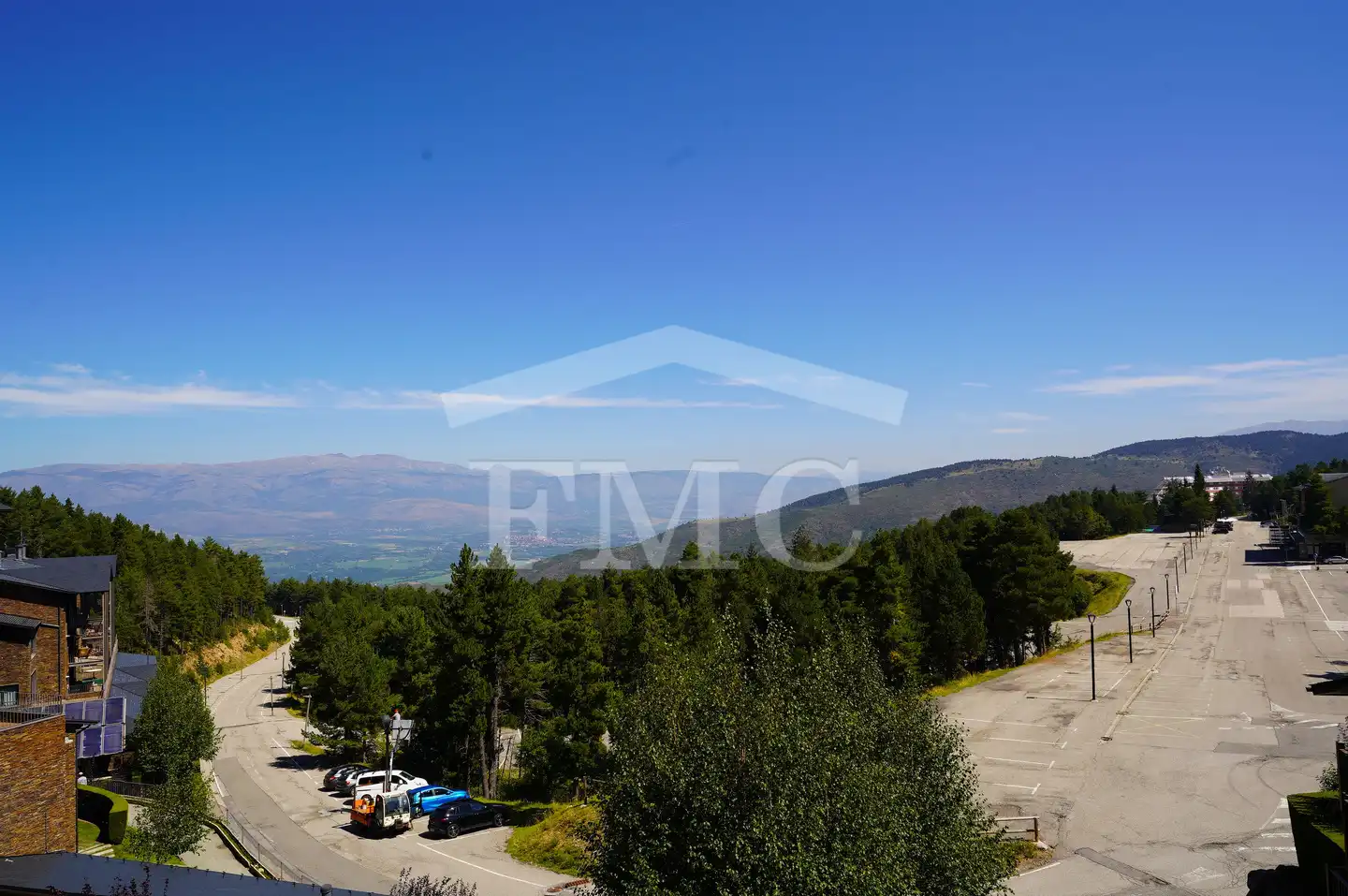 Houses for sale in Alp  with Heating, Parquet flooring and Terrace