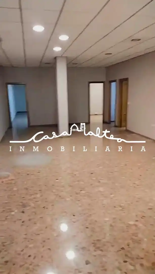 Business premises to rent in Centro Urbano, imagen 3