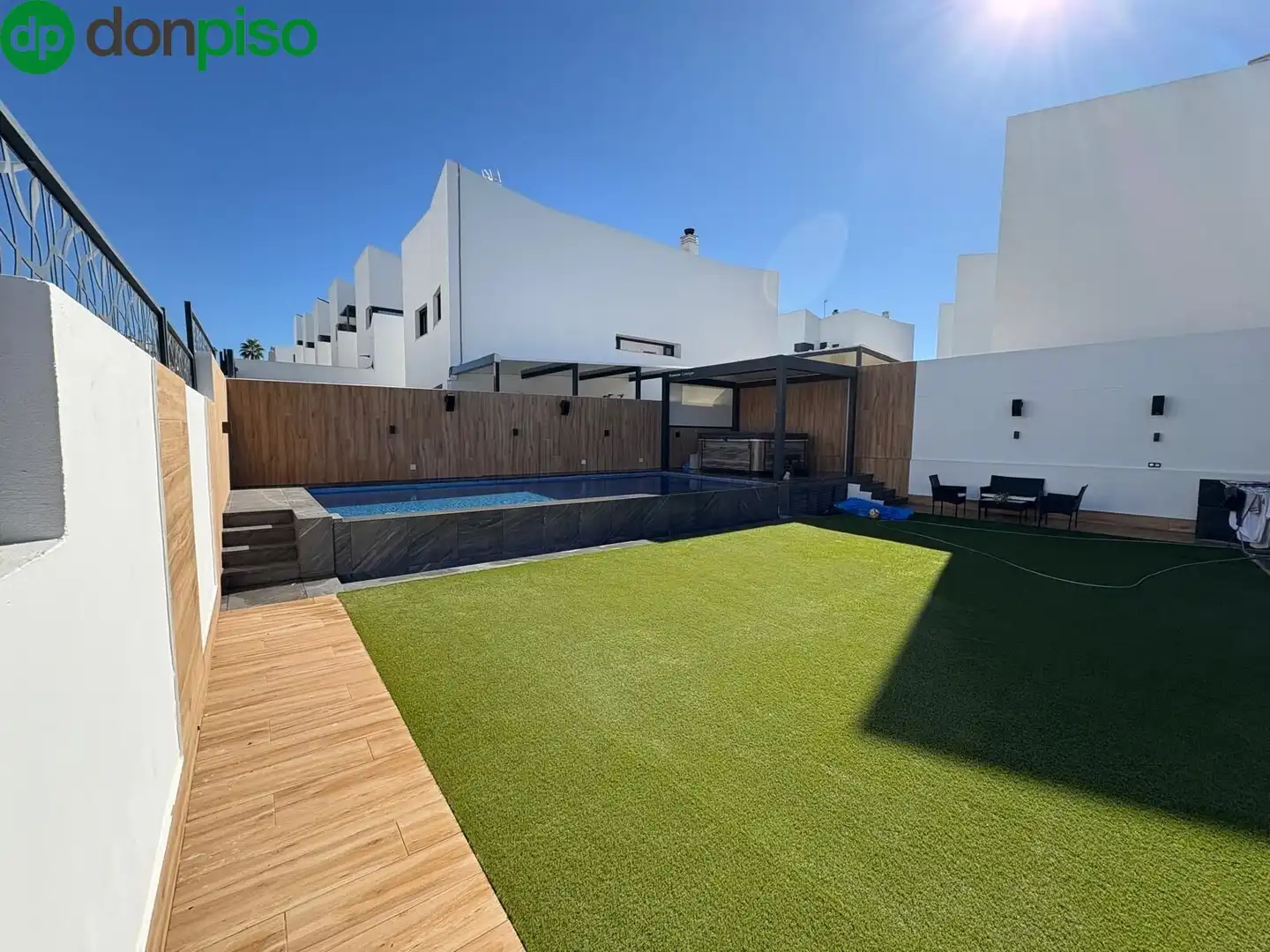 Reihenhaus mit Pool zum Verkauf in Calle HAYAS (LOMA VERDE), imagen 5