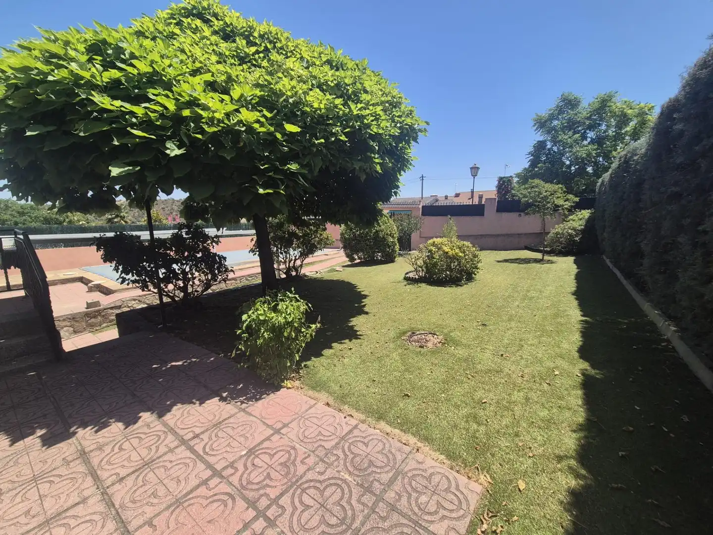 Garden of Houses for sale in Aldea del Fresno  with Air Conditioner, Heating and Swimming Pool