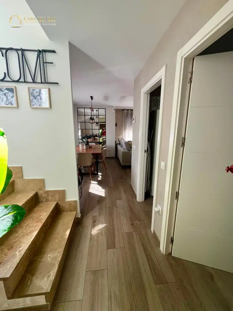 Casa adosada en venta en Móstoles con Aire acondicionado, Calefacción y Terraza