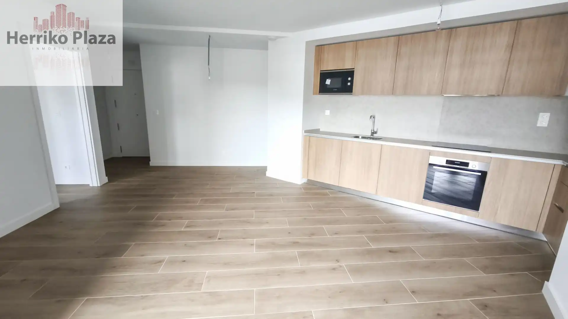 Cuina de Pis en venda en Barakaldo  amb Calefacció i Traster