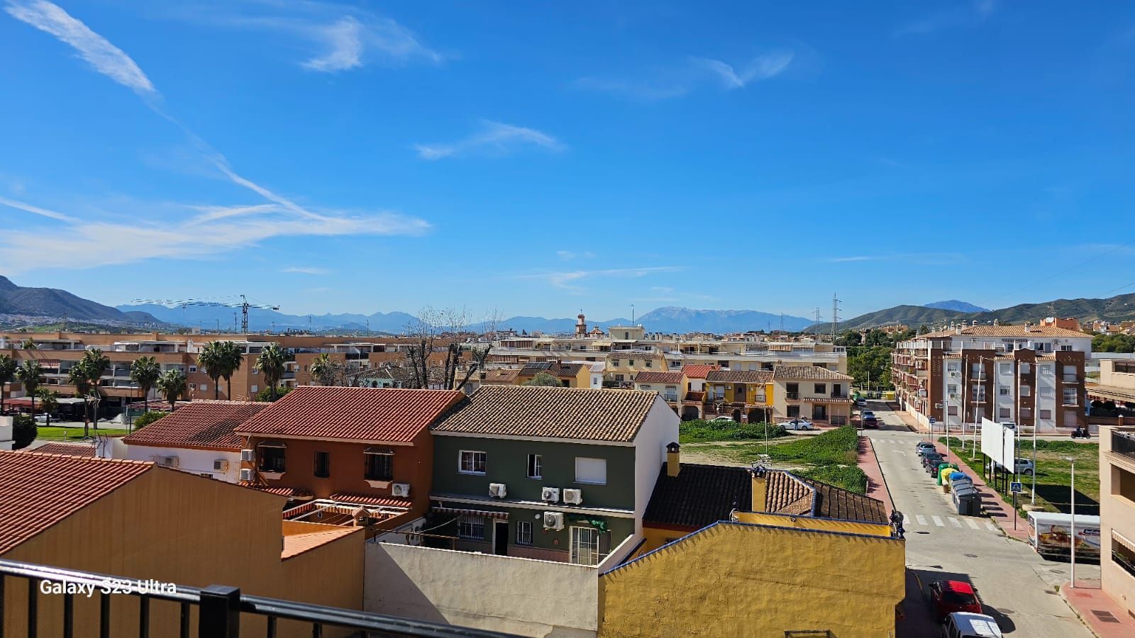 Vista exterior de Casa adosada en venda en Cártama amb Aire condicionat, Calefacció i Jardí privat