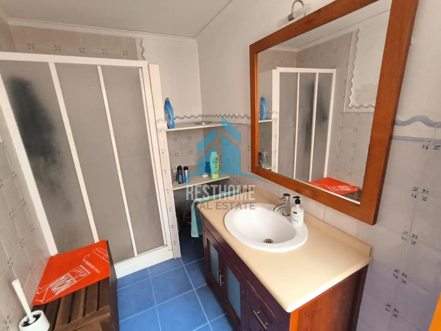 Bathroom of Houses for sale in Cullera  with Air Conditioner, Heating and Terrace