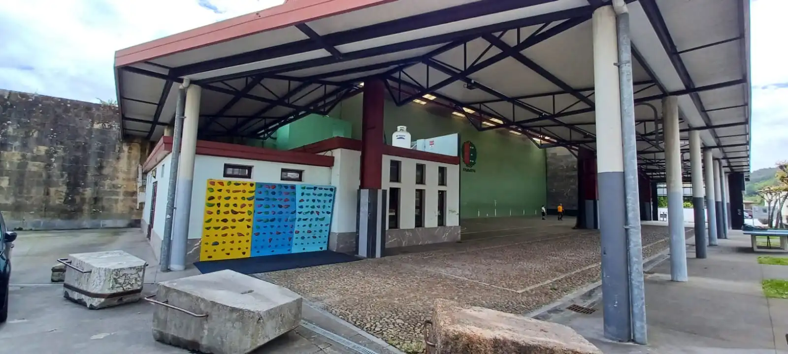 Exterior view of Detached homes for sale in Arrieta  with Terrace and Storage room