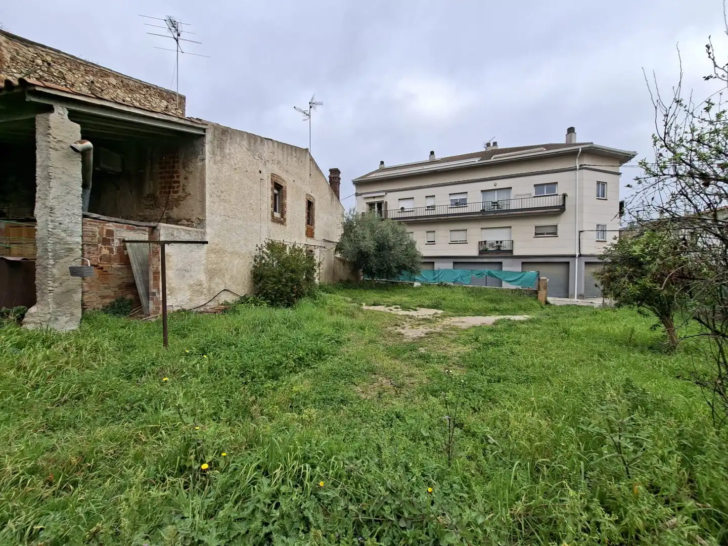 Casa o xalet en venda en Breda amb Jardí privat
