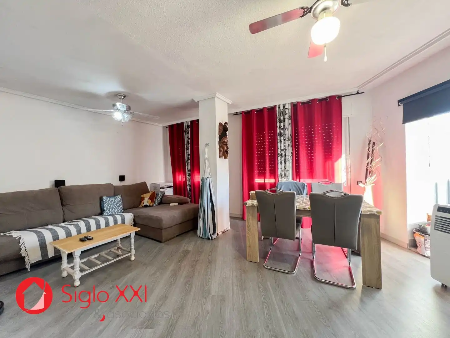 Living room of Flat for sale in Oropesa del Mar / Orpesa  with Balcony