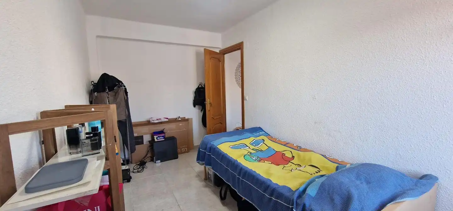 Bedroom of Flat for sale in Zaragoza  with Air Conditioner, Heating and Furnished