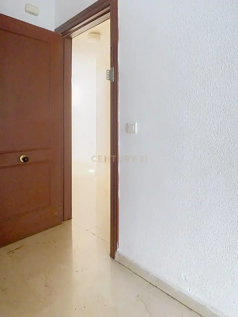 Piso en venta en Benalmádena con Horno y Balcón